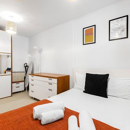 Pass The Keys Modern Tottenham Hale Apartment Perfect For Leisure Londýn Exteriér fotografie