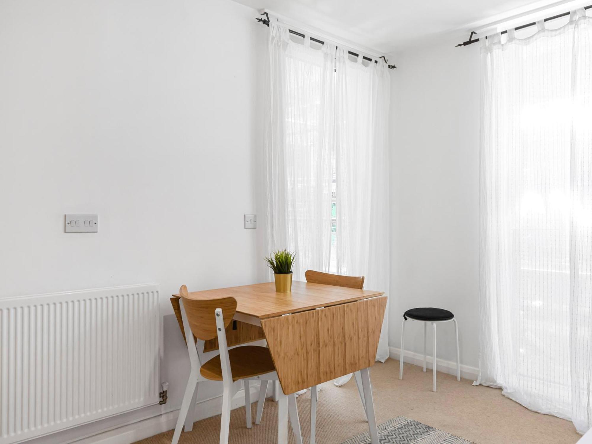 Pass The Keys Modern Tottenham Hale Apartment Perfect For Leisure Londýn Exteriér fotografie